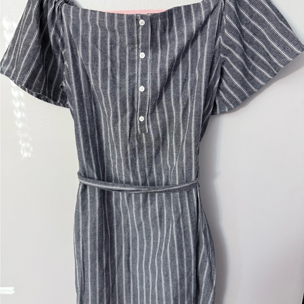 Eclair Off-Shoulder Striped Dress Gray & white w/Button accents & Belt P2P 17